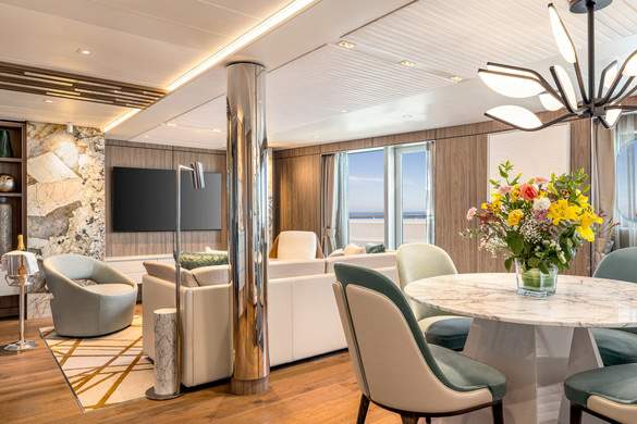 Oceania Cruises A-Class Vista Suite 2.jpg